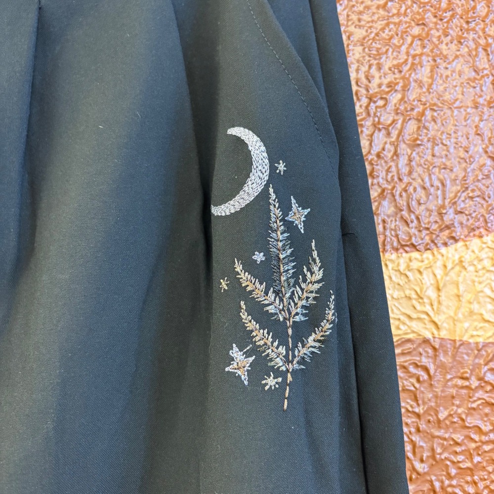 Disturbia Lucia Embroidered Firefly Pleat Trousers Black Wide Leg US 12 NEW - Picture 2 of 9